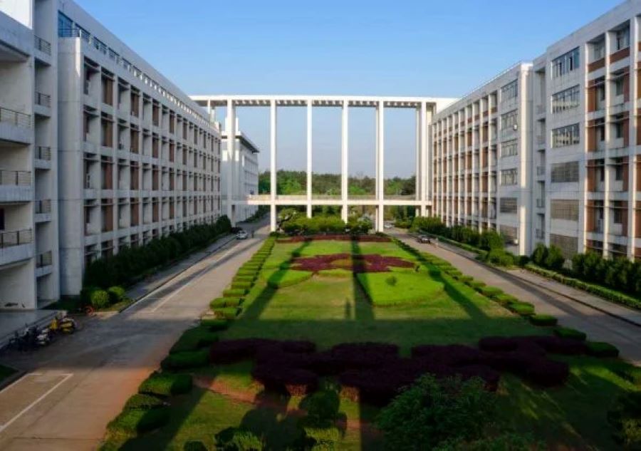 Jinggangshan University